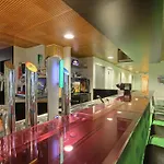 Auberge De Jeunesse Hi Paris Yves Robert