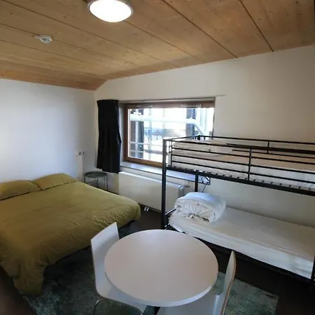 Hi Yves Robert Hostel