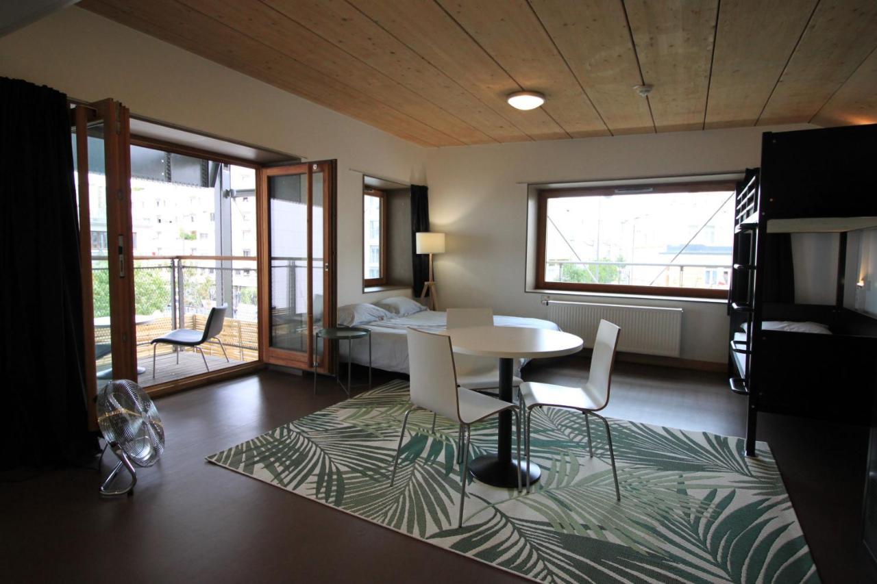 Hostel Hi Yves Robert *