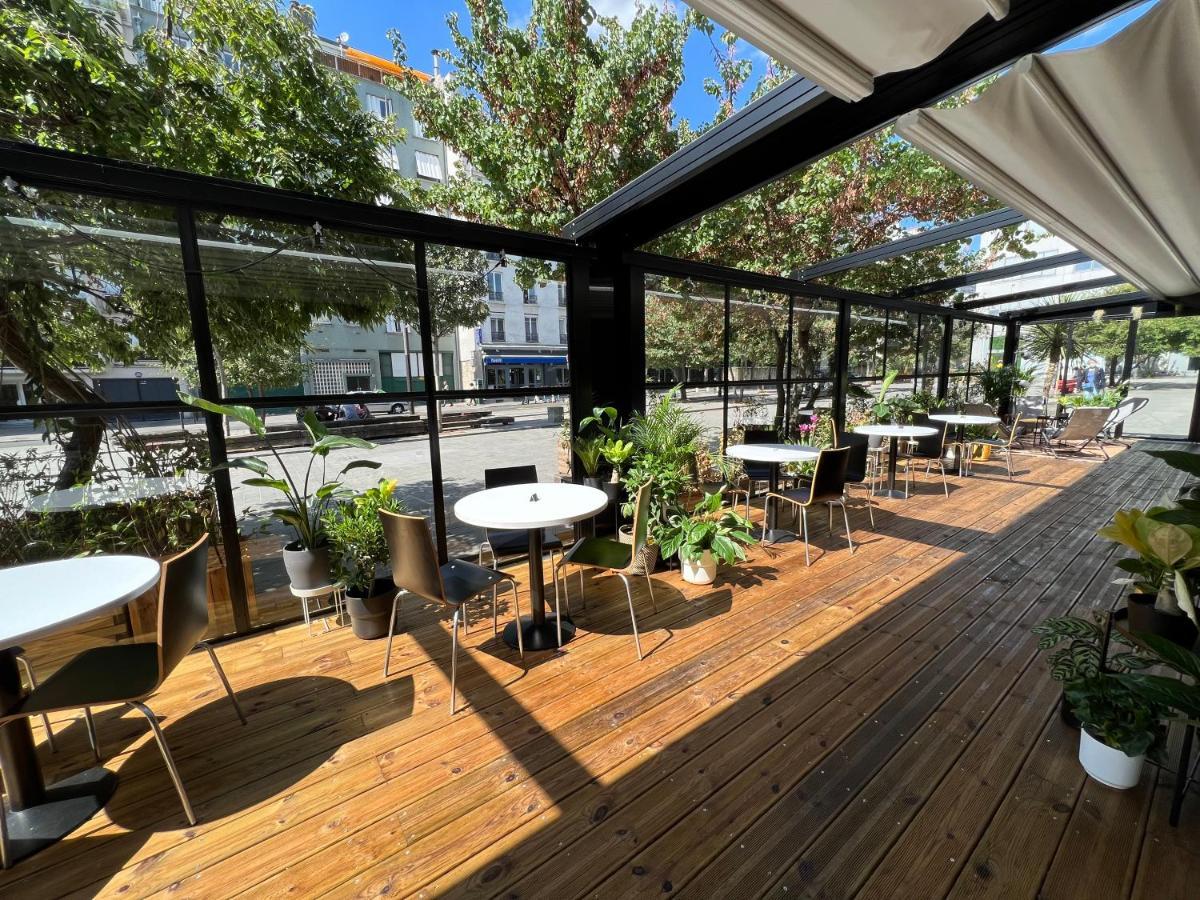 Hi Yves Robert * Paris