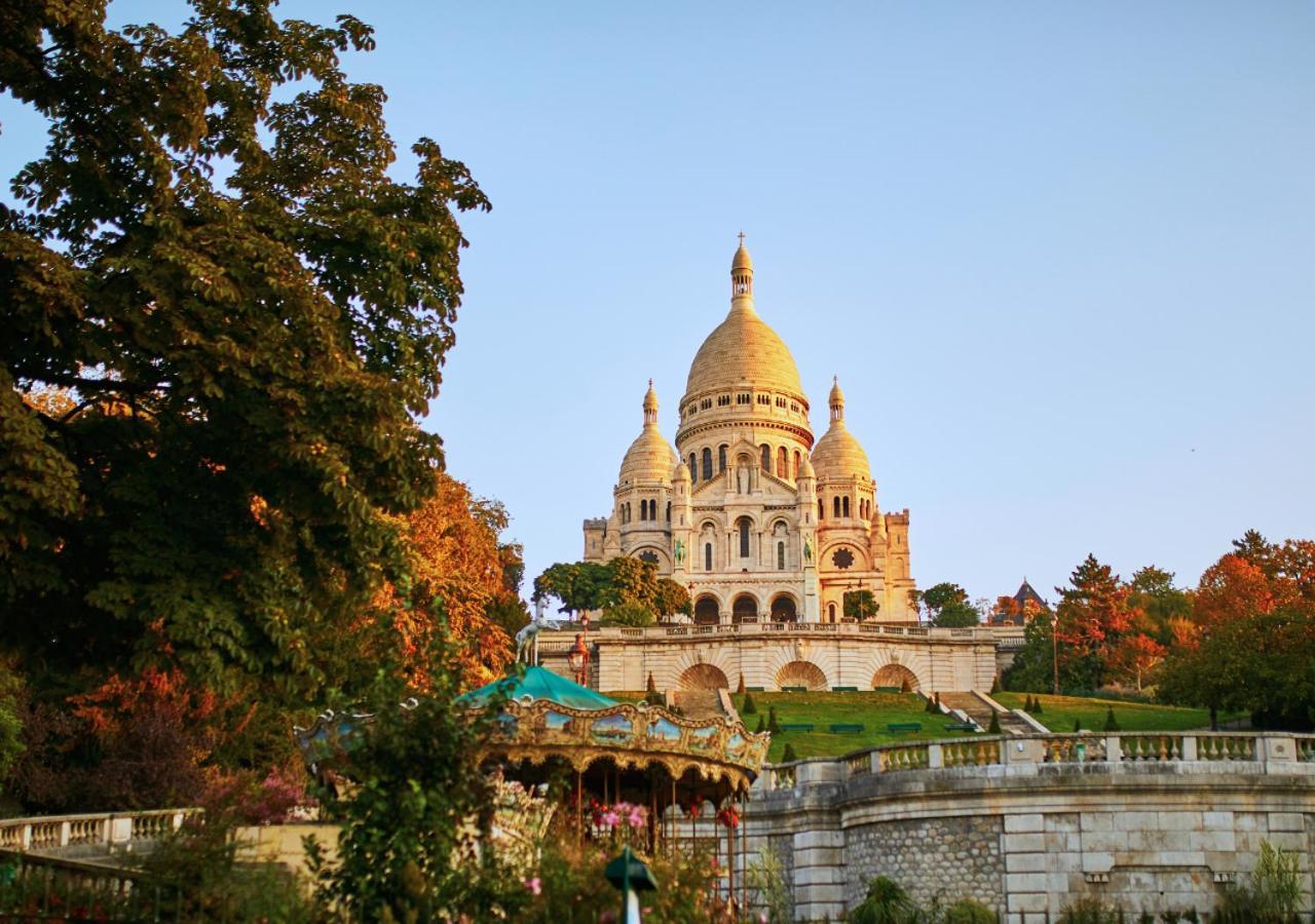 Hi Yves Robert * Paris